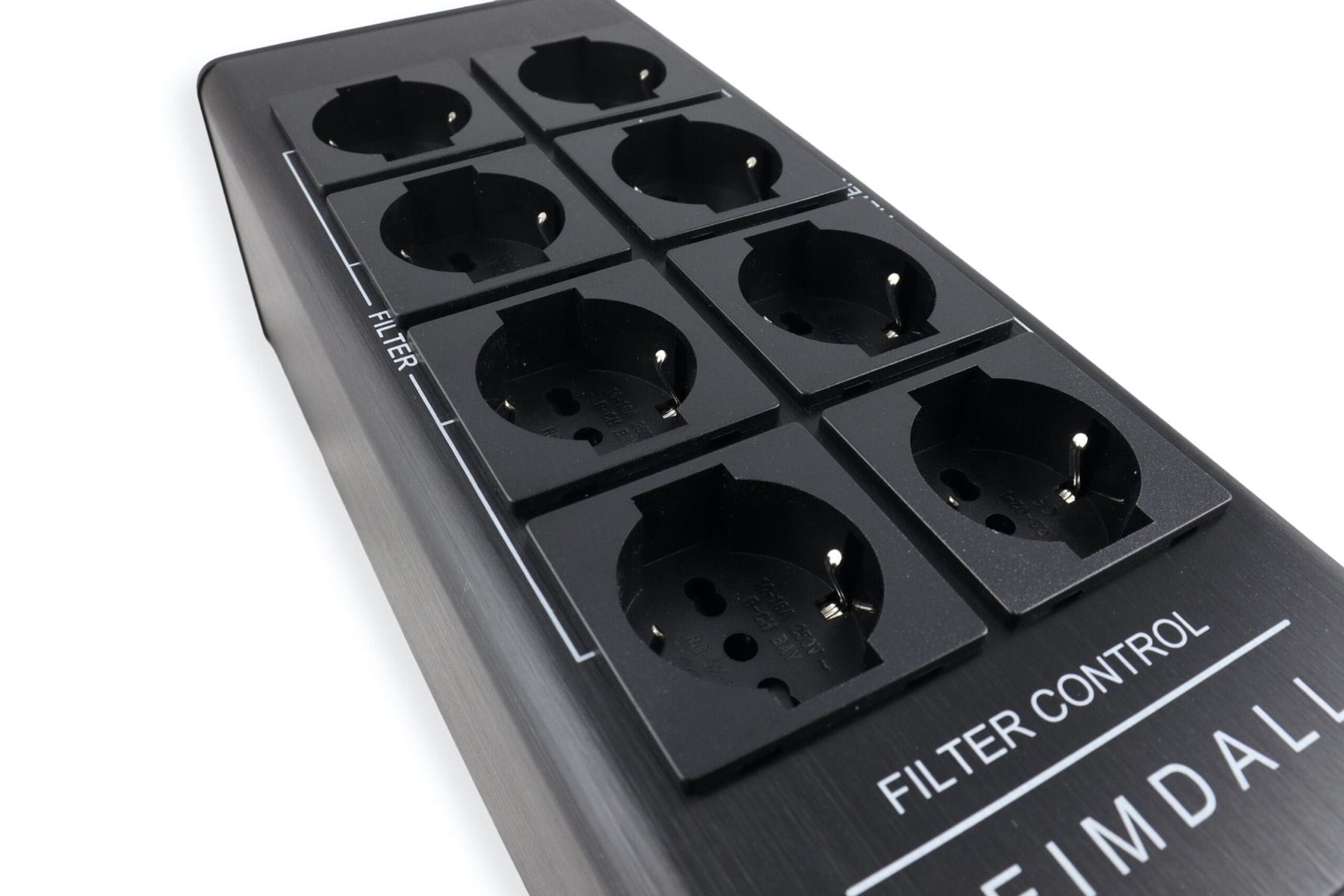 LUDIC AUDIO HEIMDALL NETFILTER – LISTWA ZASILAJĄCA BLACK  - Media Hit - Sklep audio