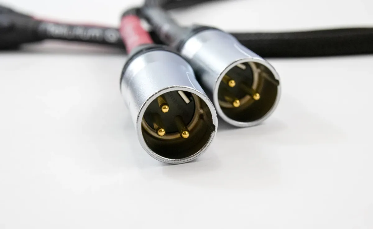 Tellurium Q Black II XLR – zbalansowany przewód sygnałowy stereo 2x1m - Media Hit - Sklep audio