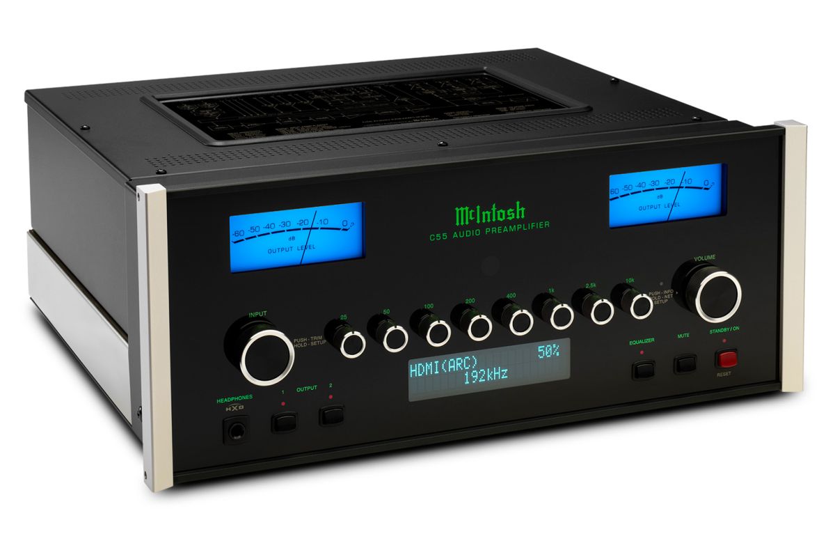 McIntosh C55 – tranzystorowy przedwzmacniacz stereo z DAC - Media Hit - Sklep audio