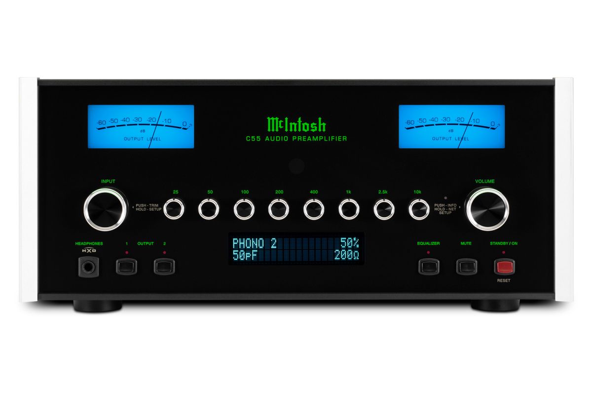 McIntosh C55 – tranzystorowy przedwzmacniacz stereo z DAC - Media Hit - Sklep audio