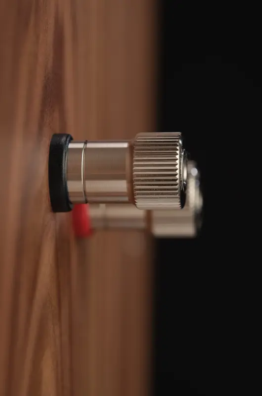 KOLUMNA PODSTAWKOWA HARBETH C7ES-3 XD2 WALNUT (raty 0%) - Media Hit - Sklep audio