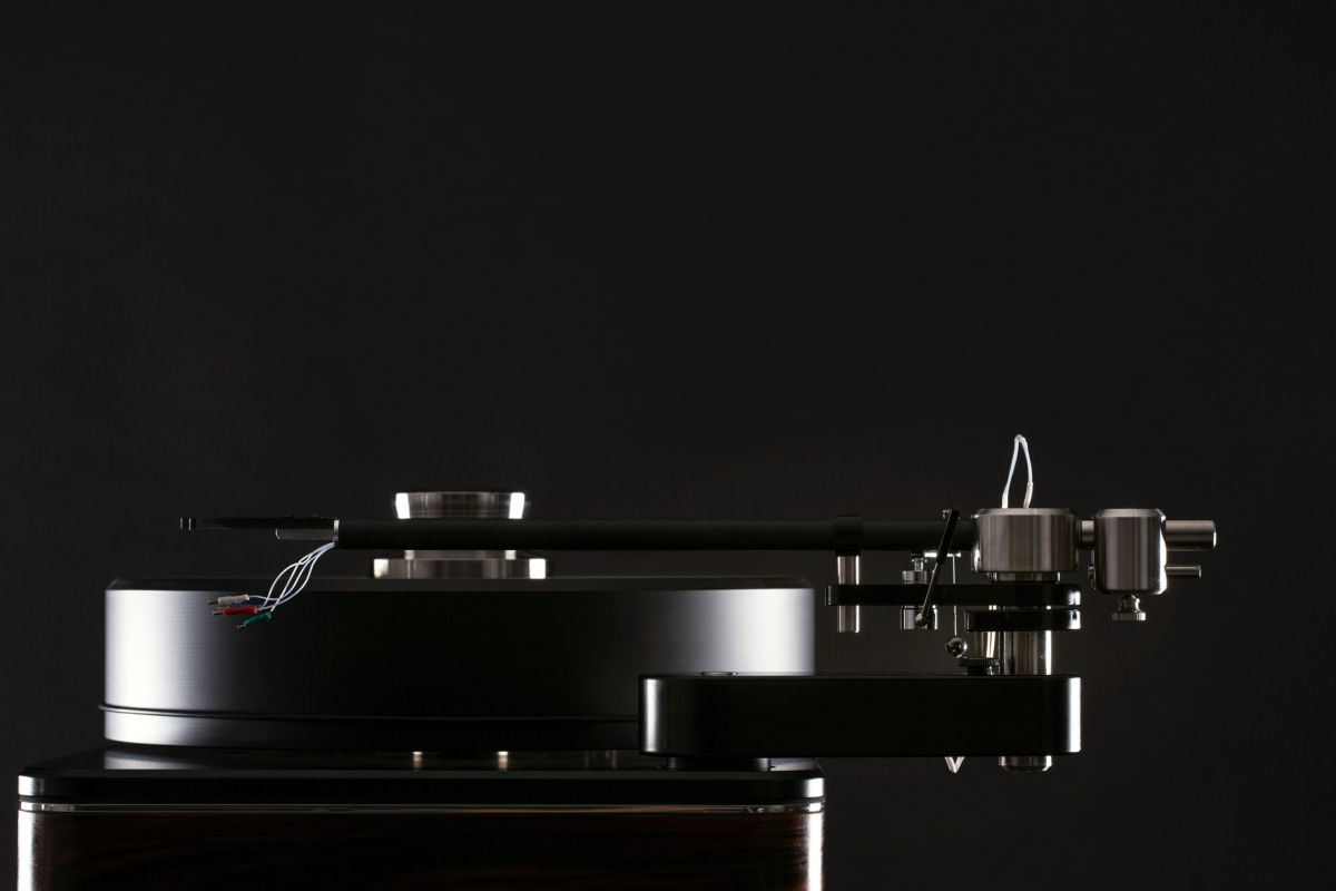 BennyAudio Immersion II – gramofon high-end z ramieniem unipivot 12,5″ - Media Hit - Sklep audio