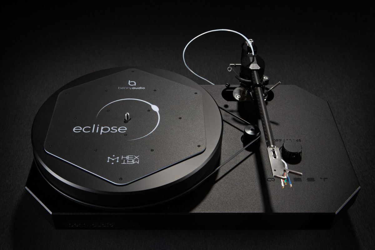 BennyAudio Quest – gramofon high-end z ramieniem 10″ - Media Hit - Sklep audio