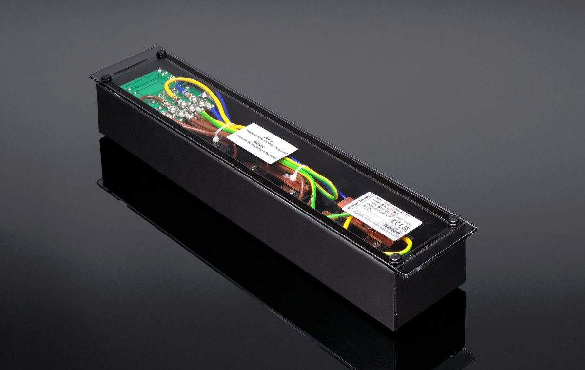 GigaWatt PF-1 EVO+ + PowerSync PLUS – listwa filtrująca z przewodem zasilającym - Media Hit - Sklep audio