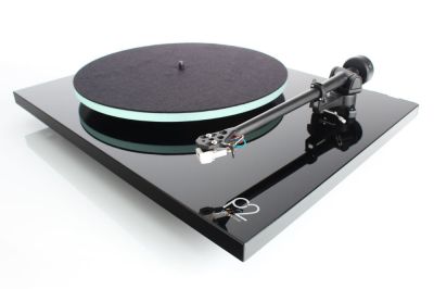 GRAMOFON REGA PLANAR 2 WKŁADKA REGA CARBON  (raty 0%) - Media Hit - Sklep audio