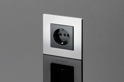 GigaWatt G-044 SCHUKO – pojedyncze gniazdo ścienne 16 A - Media Hit - Sklep audio