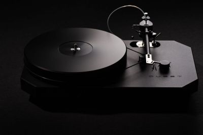 BennyAudio Quest – gramofon high-end z ramieniem 10″ - Media Hit - Sklep audio